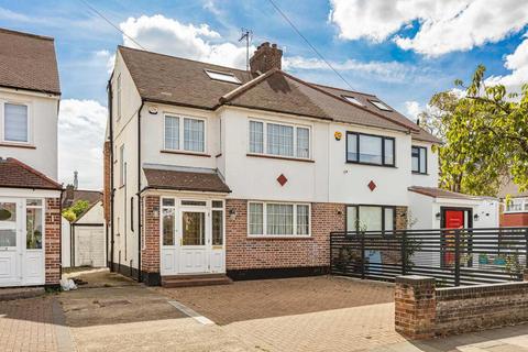 Sussex Way, Cockfosters, EN4