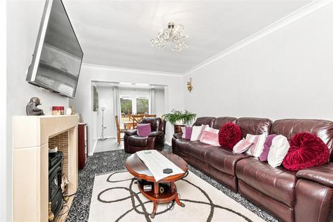 3 bedroom semi-detached bungalow for sale, Hoults Lane, Greetland, Halifax