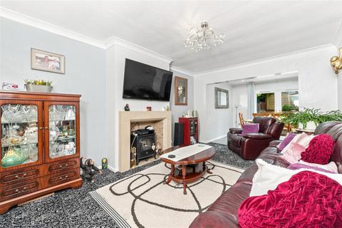 3 bedroom semi-detached bungalow for sale, Hoults Lane, Greetland, Halifax