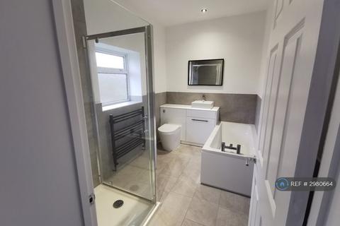 3 bedroom bungalow to rent, Aerodrome Crescent, Norwich, NR7