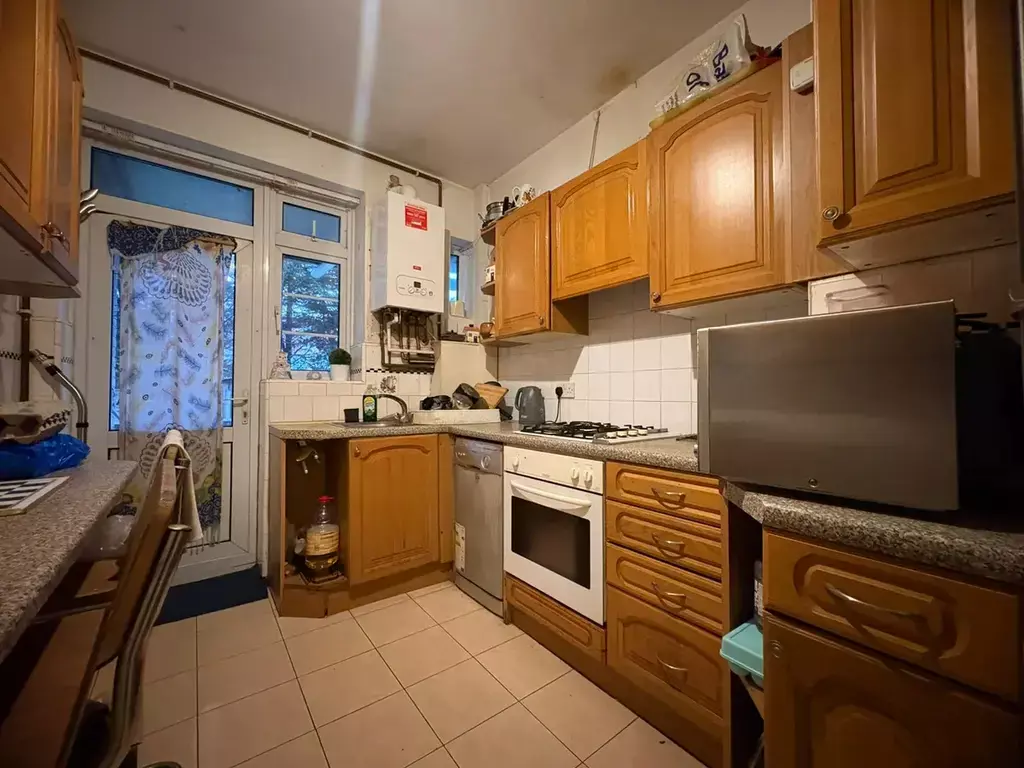 House in Hayes - View 3