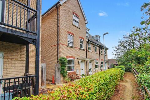 4 bedroom townhouse for sale, Dobede Way, Soham CB7