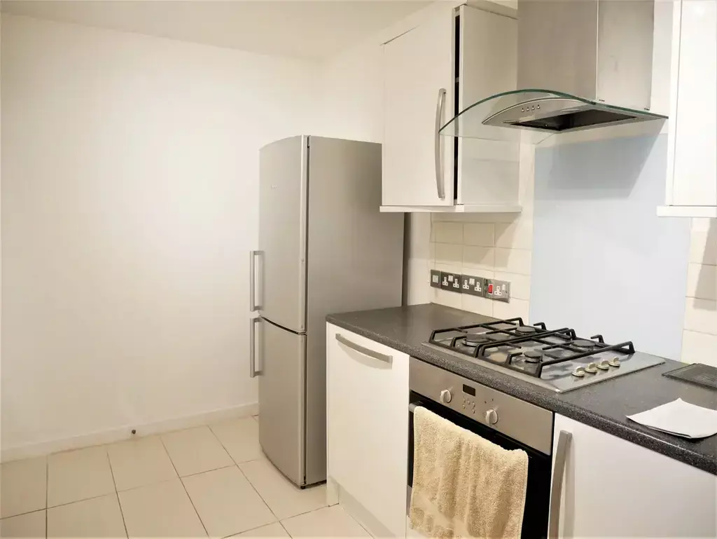 Apartment in London - View 2