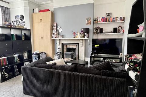 Studio to rent, Parkdale West, Wolverhampton
