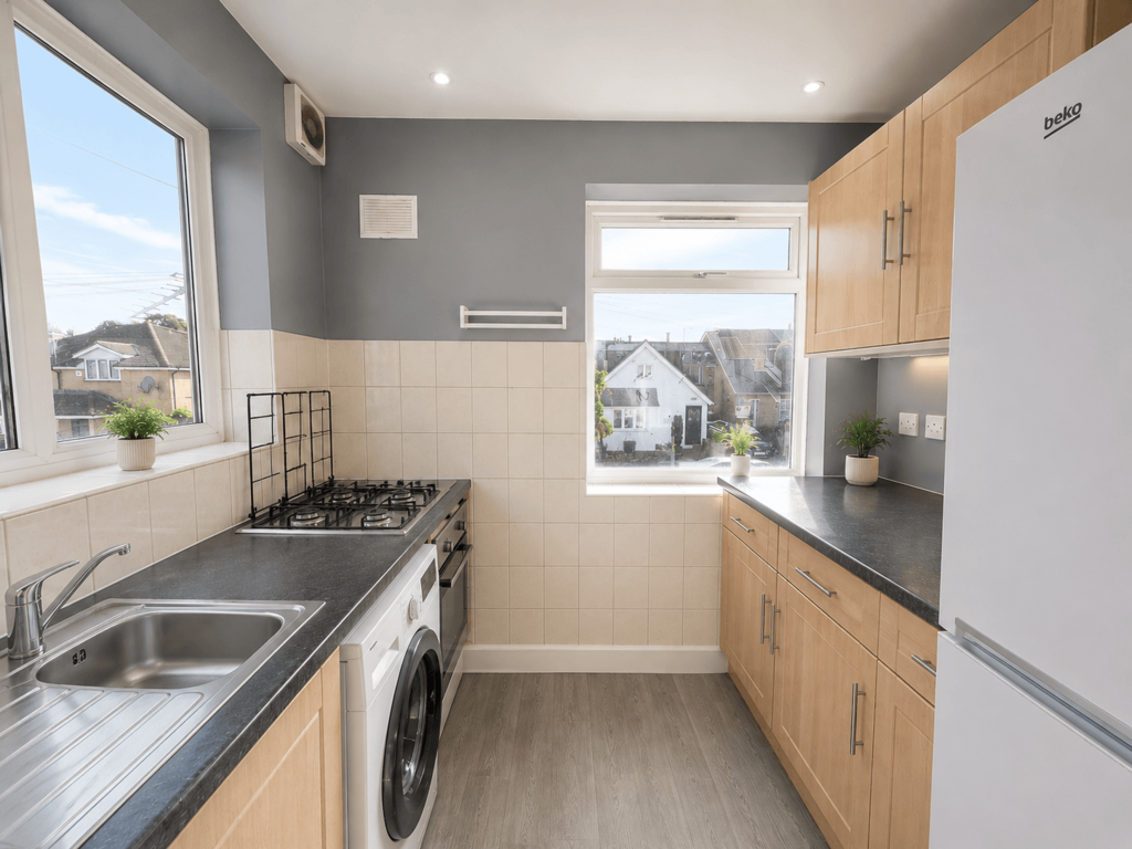 Apartment in WEMBLEY - View 2
