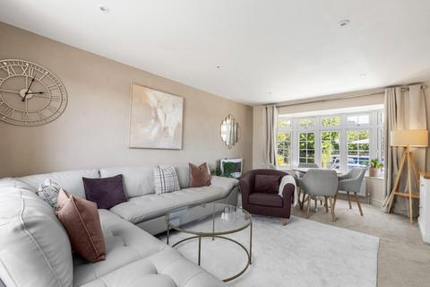 4 bedroom detached house for sale, Ruckles Way, Amersham, Buckinghamshire, HP7 0BZ