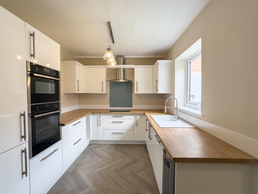 House in Newcastle upon Tyne, Tyne and Wear - View 2