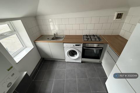1 bedroom flat to rent, Hill St, Stoke-On-Trent, ST4
