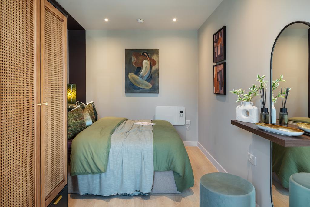 Apartment in Manchester - View 3