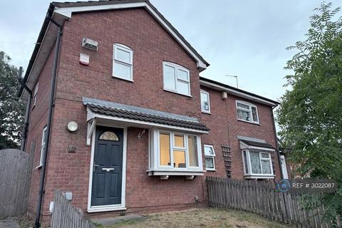 2 bedroom semi-detached house to rent, Kent St North, Birmingham, B18