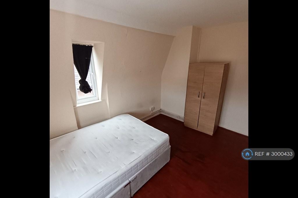 Apartment in London, Catford South - More