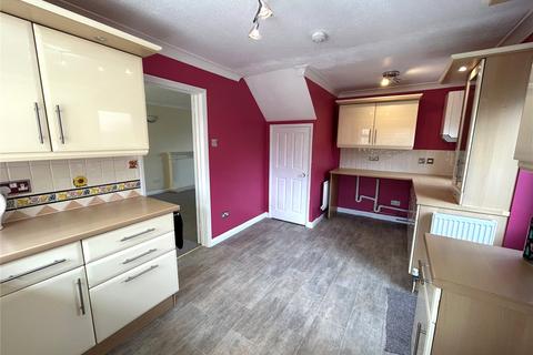 3 bedroom detached house to rent, Plum Way, Willand, Cullompton, Devon, EX15