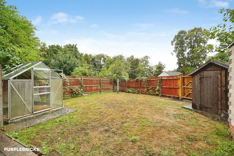 2 bedroom end of terrace house for sale, High street, Newhall, DE11