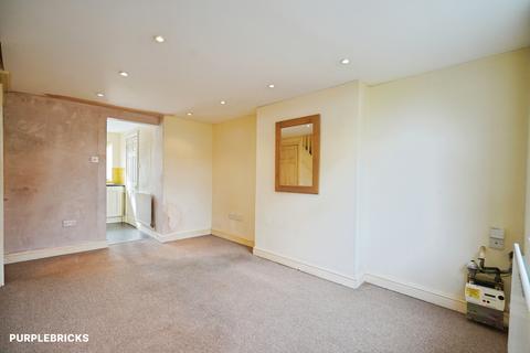 2 bedroom end of terrace house for sale, High street, Newhall, DE11