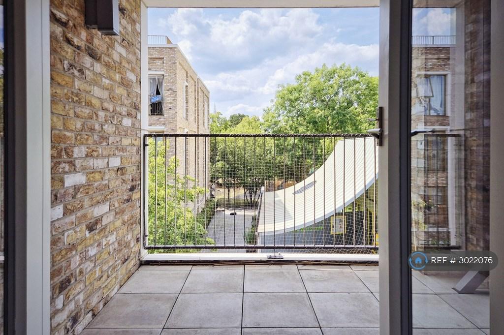 Apartment in London, West Green - View 4
