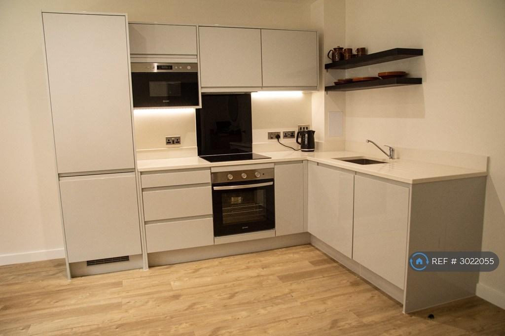 Apartment in London - View 2