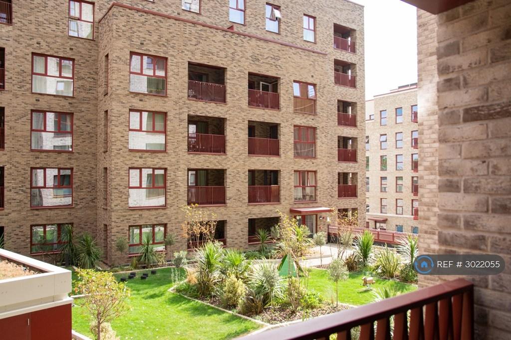 Apartment in London - View 5
