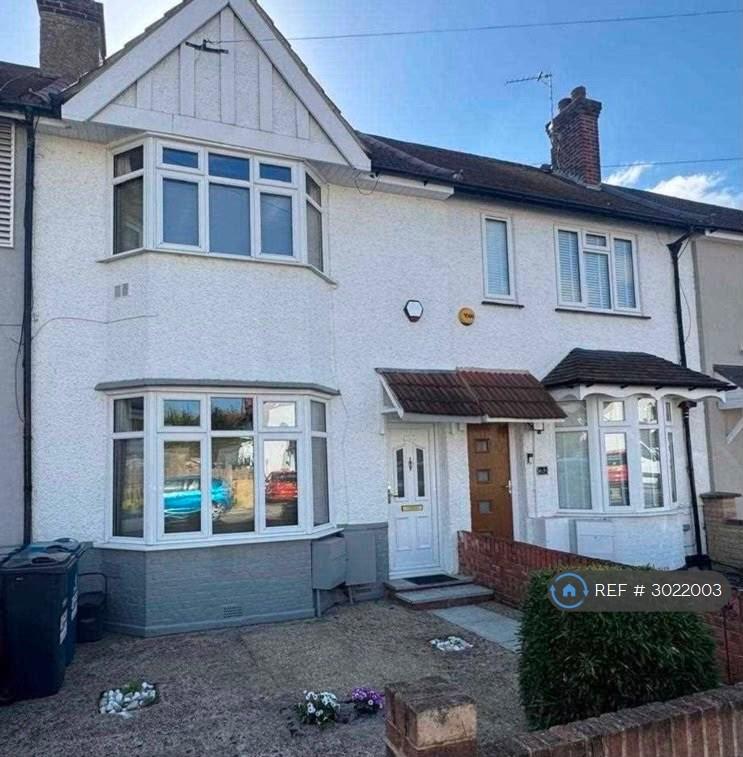 House in Harrow - View 2