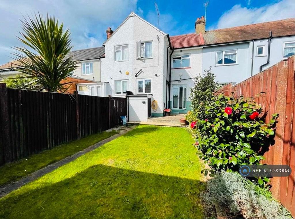 House in Harrow - View 4