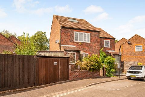4 bedroom semi-detached house for sale, Ropemaker Road, London, SE16