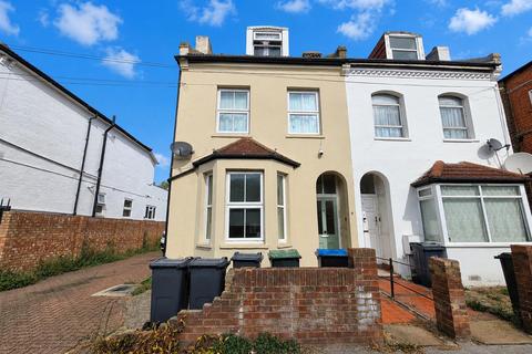 1 bedroom flat to rent, Fernham Road, Thornton Heath
