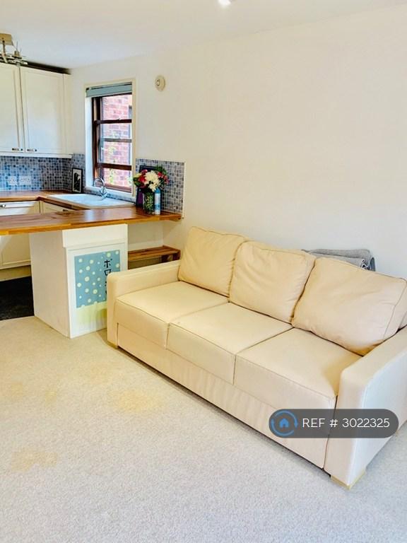 Apartment in London - View 4