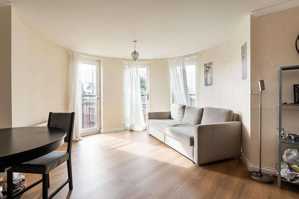 Apartment in Edinburgh - View 2