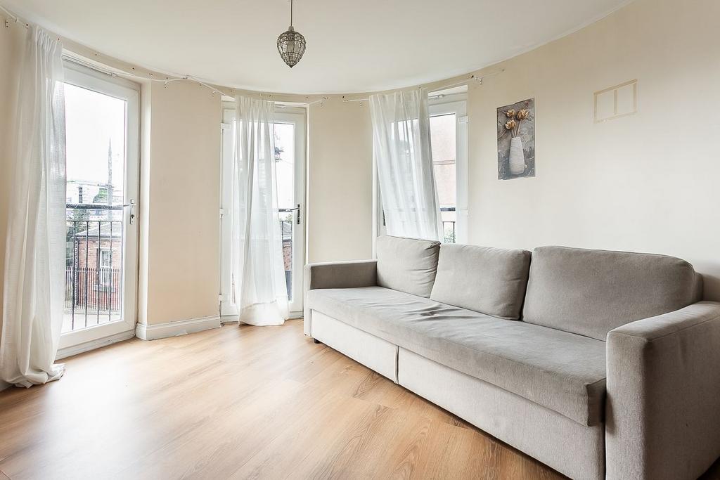 Apartment in Edinburgh - View 3