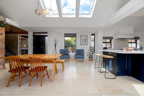 5 bedroom barn conversion for sale, Upper Broughton LE14