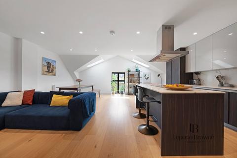 2 bedroom flat for sale, Dali House, Huddlestone Road, NW2