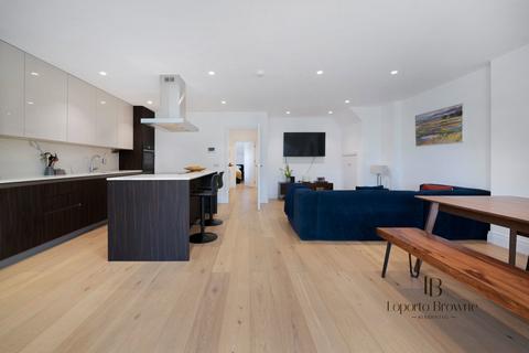 2 bedroom flat for sale, Dali House, Huddlestone Road, NW2