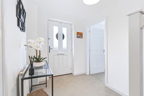 3 bedroom detached house for sale, Middlerig Avenue, Reddingmuirhead, FK2
