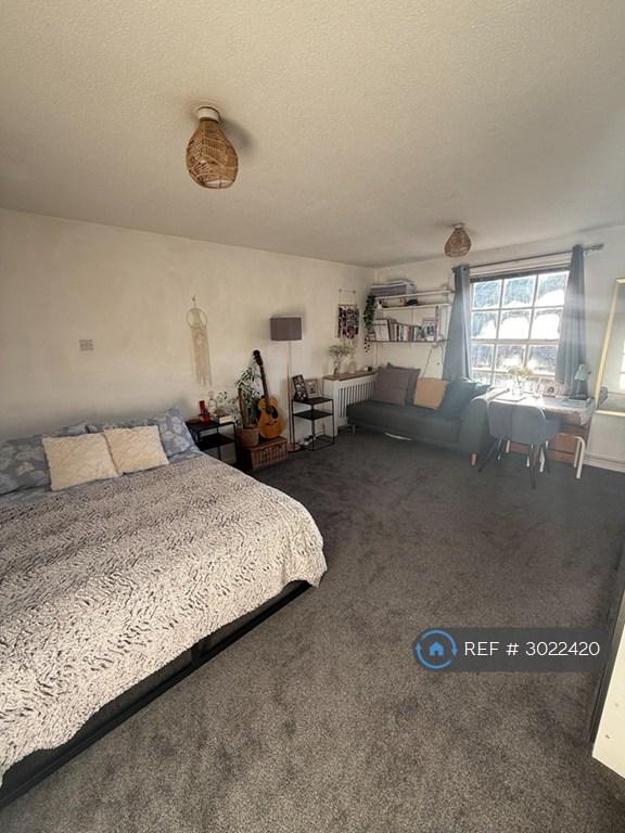 Apartment in London - View 4