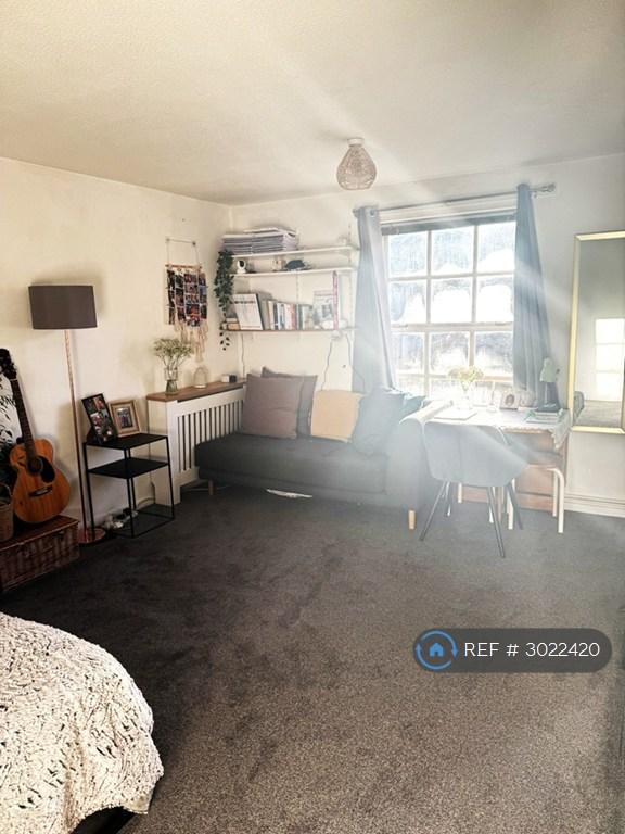 Apartment in London - View 5