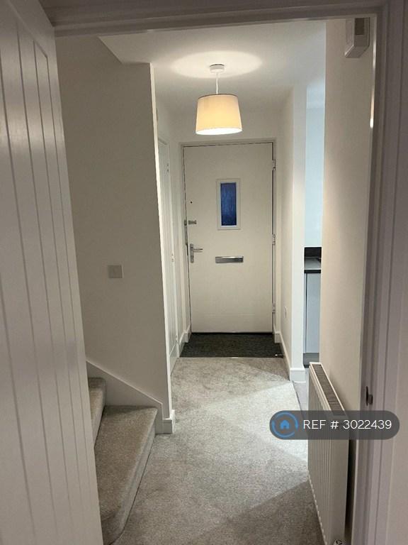 House in Edwalton, Nottingham - View 4