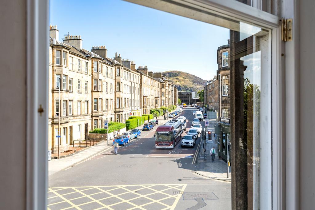 Apartment in Edinburgh - View 4