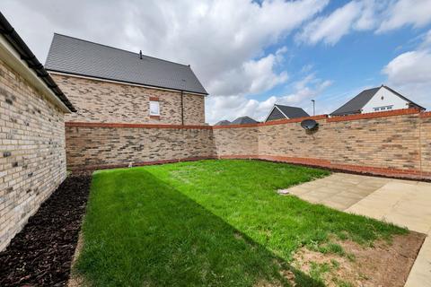 4 bedroom detached house for sale, Hampshire Road, Royston SG8