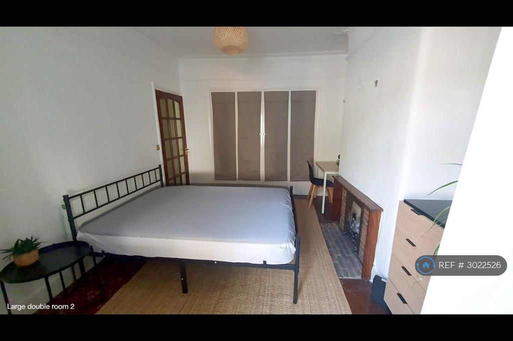 House in London - View 5