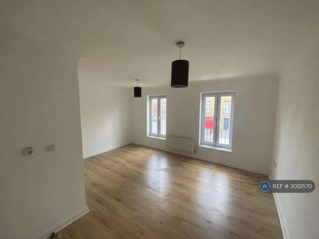 House in Romford - View 2