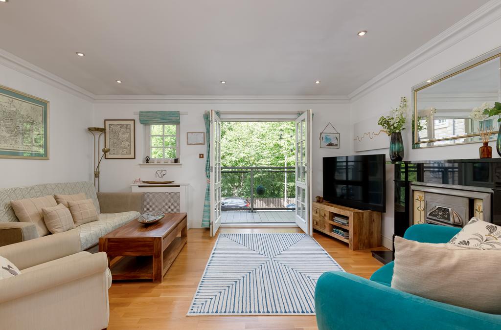 House in Edinburgh - View 2