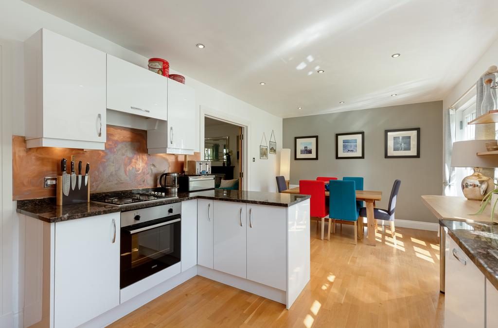 House in Edinburgh - View 5