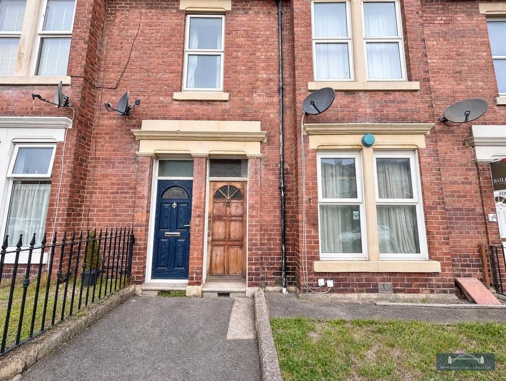 Apartment in Newcastle upon Tyne - View 2