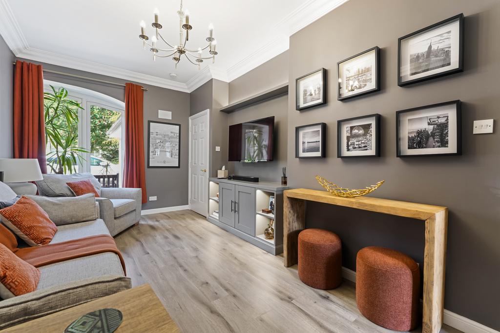 House in Edinburgh - View 3