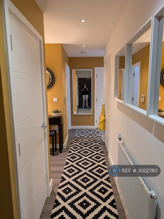 Apartment in Woolwich - View 5