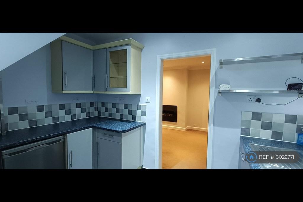House in Manchester, Greater Manchester - View 5