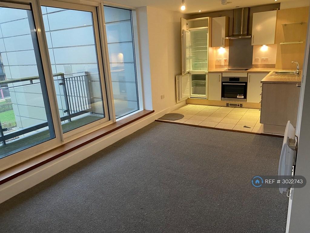 Apartment in Cardiff - View 3