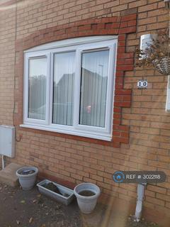 3 bedroom terraced house to rent, Dodson Close, Wigan, WN4