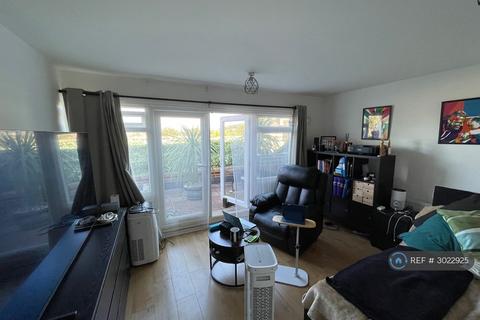 undefined, Clifton Court, London, SE25