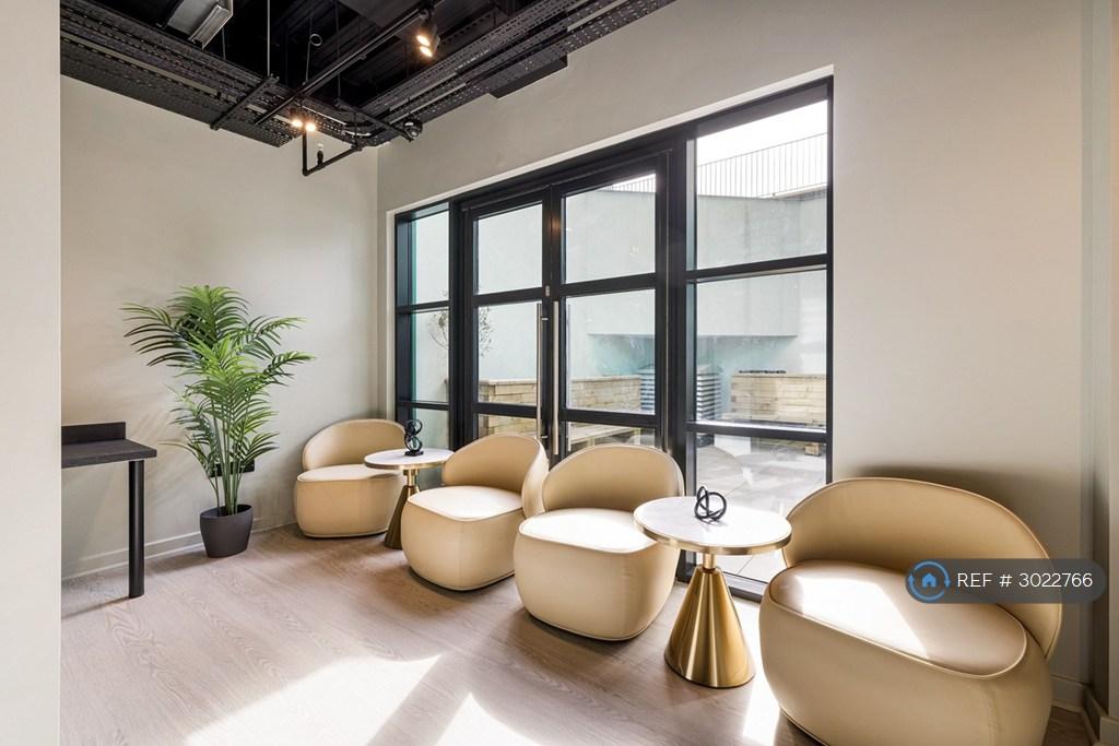Apartment in Harrow - View 4