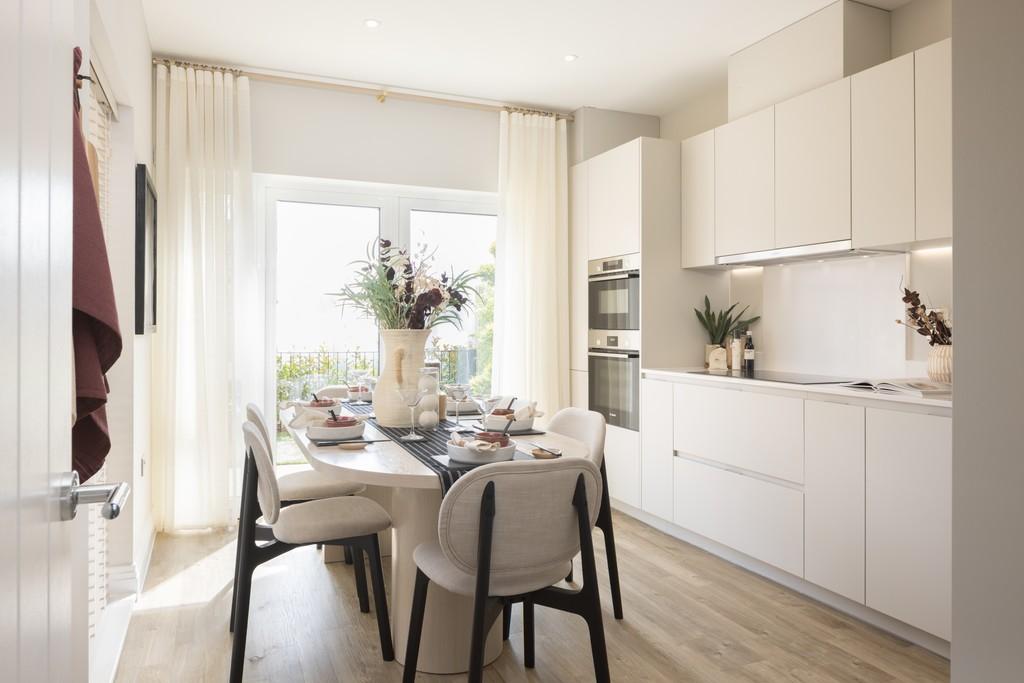House in Cambridge, Cherry Hinton - View 4